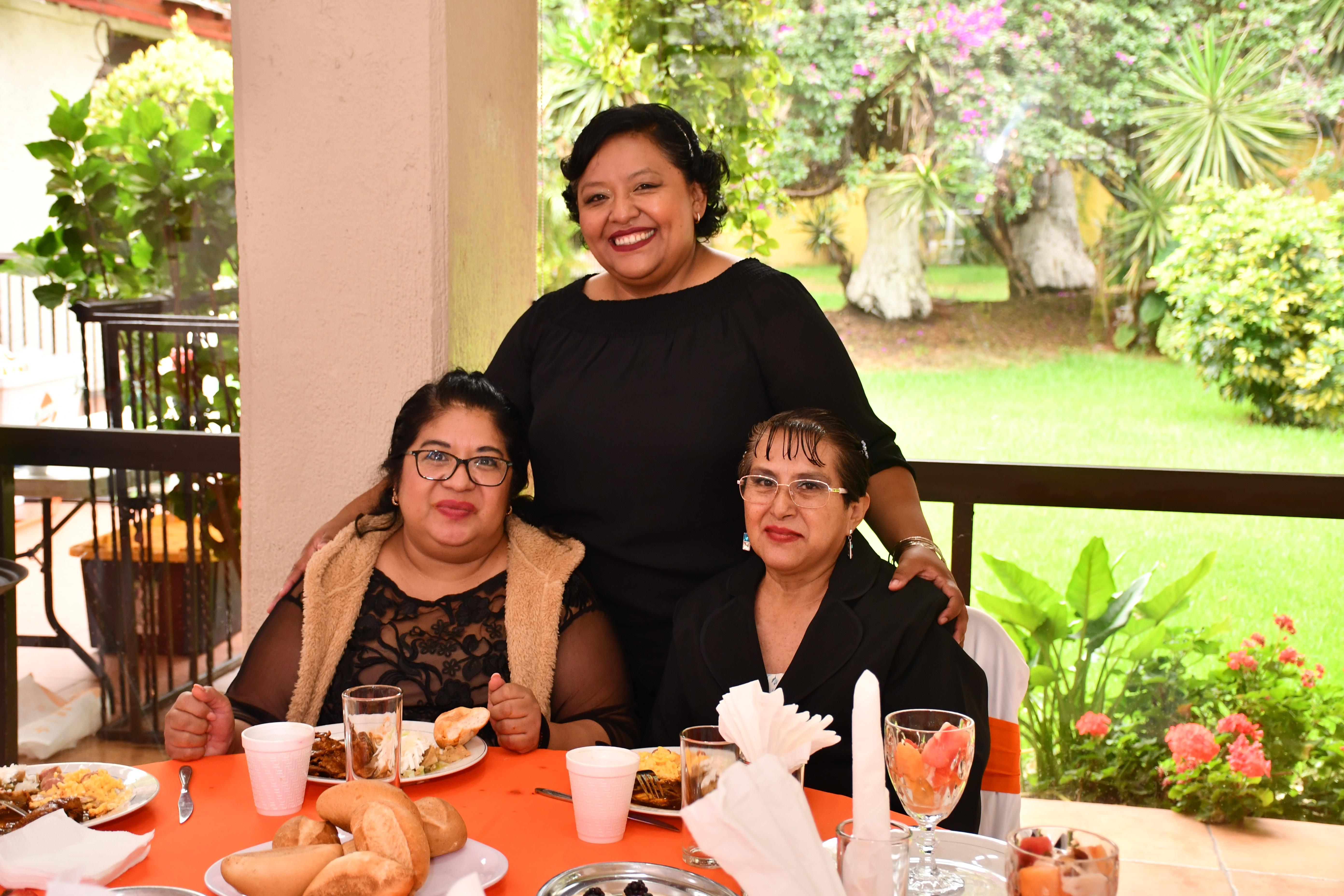 Festejo Día de las Madres, Sección XLI HR "1º de Octubre"
